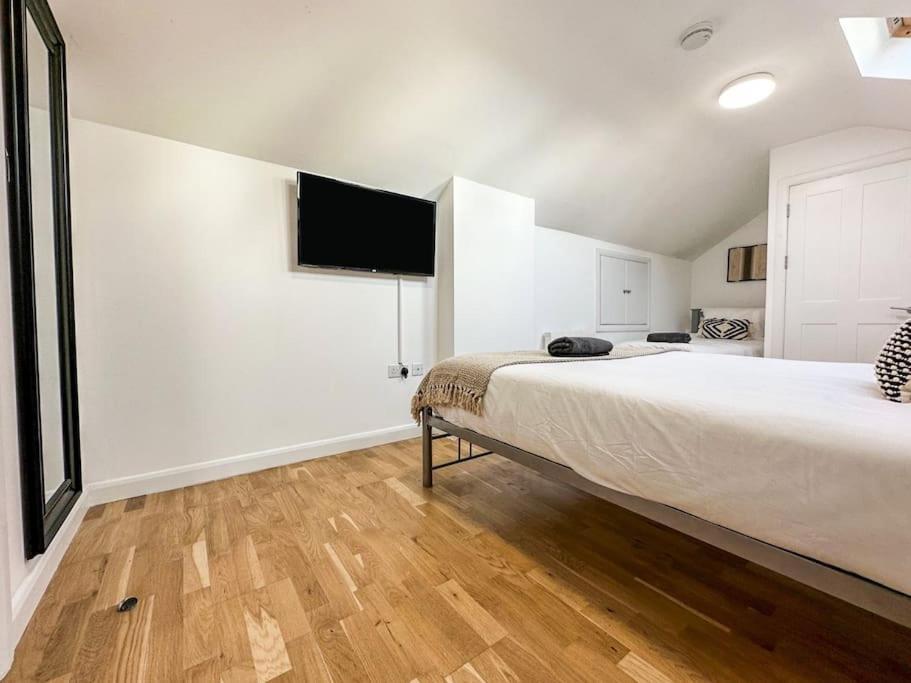 Newly Refurbished Luxury 3 Bedroom Apartment Londýn Exteriér fotografie